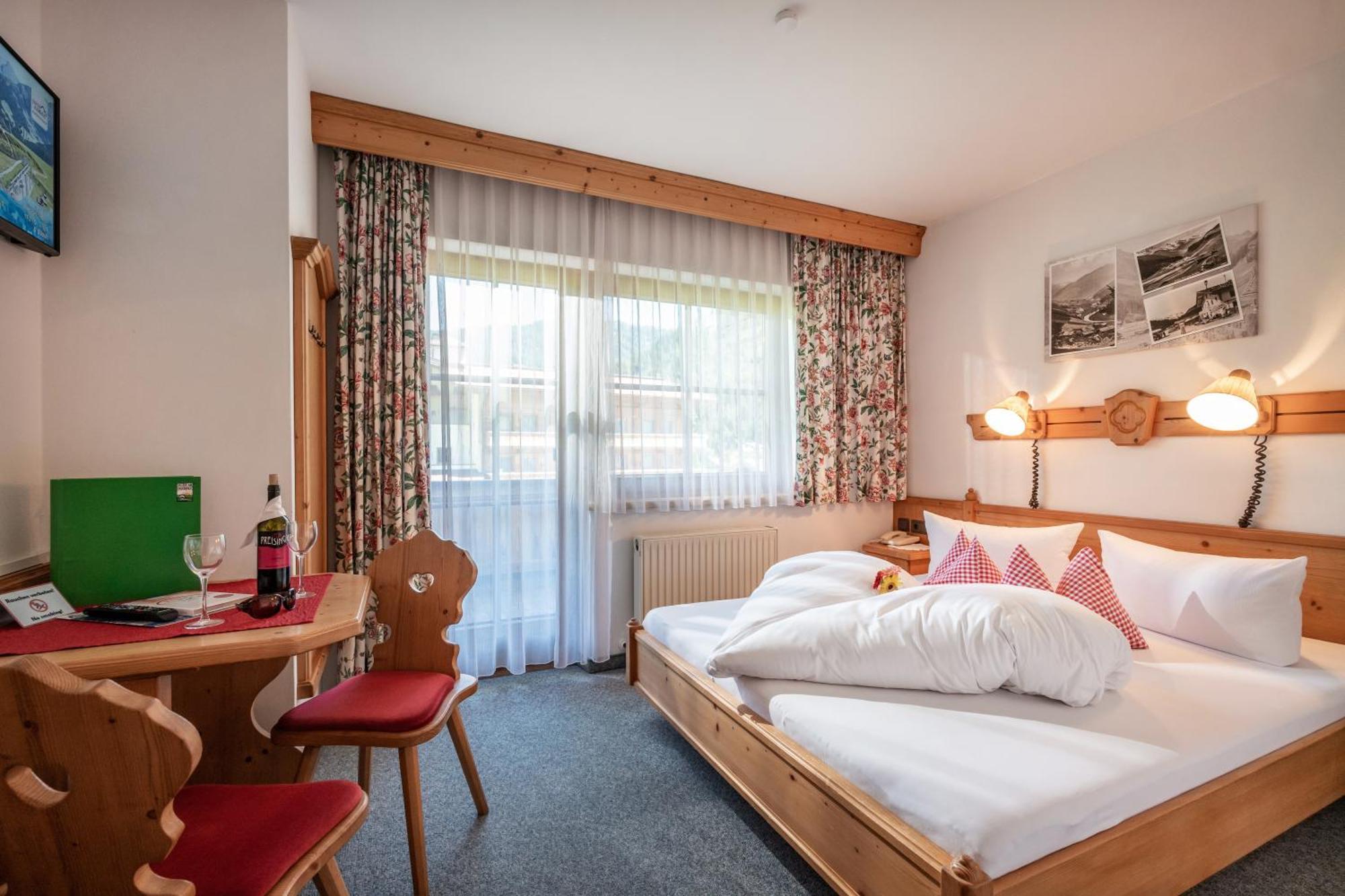 Hotel Garni Hanslerhof " Urlaub Am Bauernhof " Gerlos Bagian luar foto