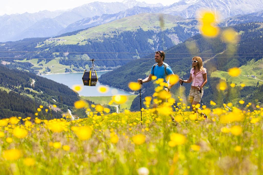 Hotel Garni Hanslerhof " Urlaub Am Bauernhof " Gerlos Bagian luar foto