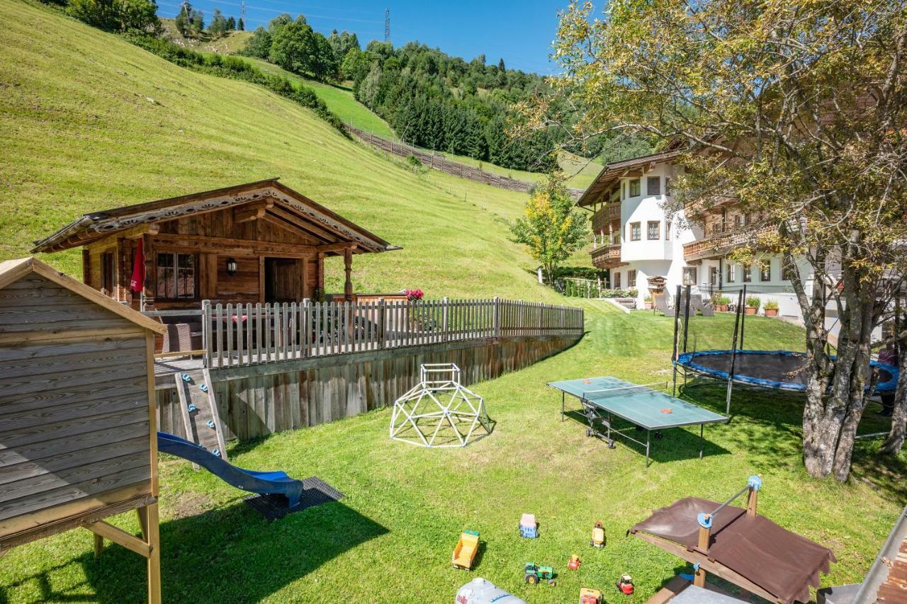 Hotel Garni Hanslerhof " Urlaub Am Bauernhof " Gerlos Bagian luar foto