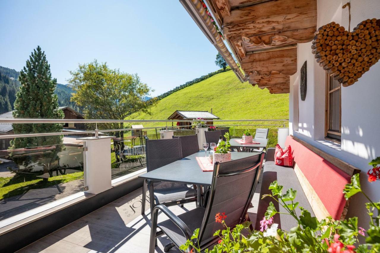 Hotel Garni Hanslerhof " Urlaub Am Bauernhof " Gerlos Bagian luar foto